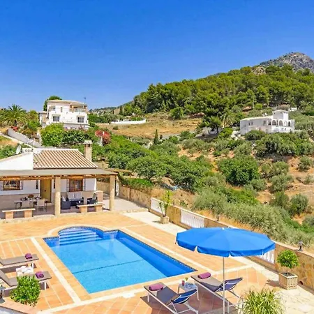Cortijo Herrero * Frigiliana